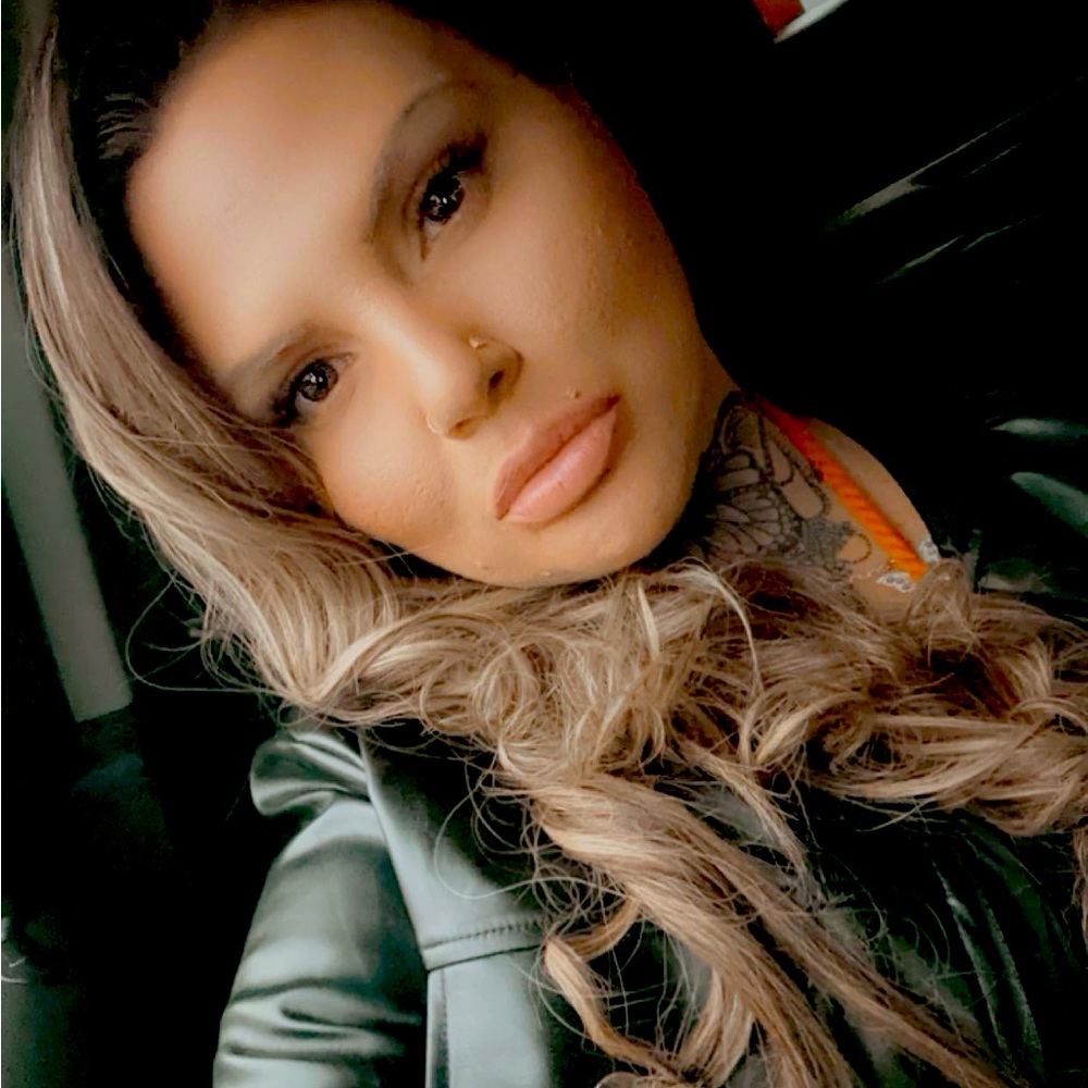 Meet your Posher, Belle